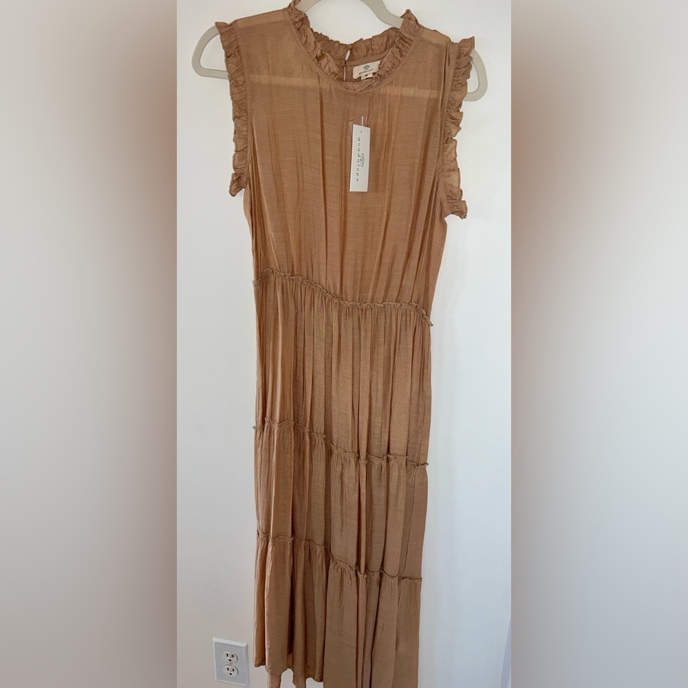 NWT Guadalupe Bronze Midi Dress